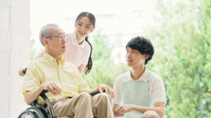 現地見学・体験入居